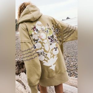 NWT At My Best Embroidered Sweat Incense Combo